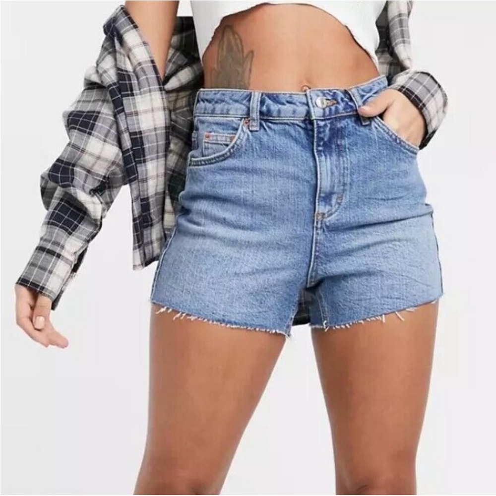 Nwt Topshop‎ High Rise Cut Off Shorts size 8